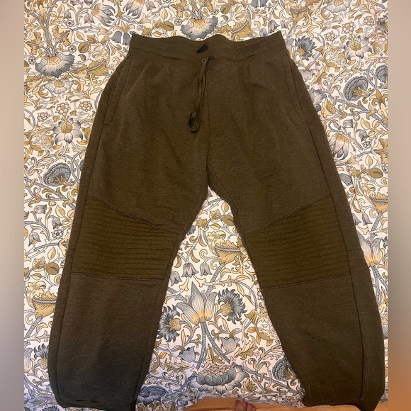 Russell Athletic Unisex Olive Green XL Jogger Sweetpants - Picture 4 of 5